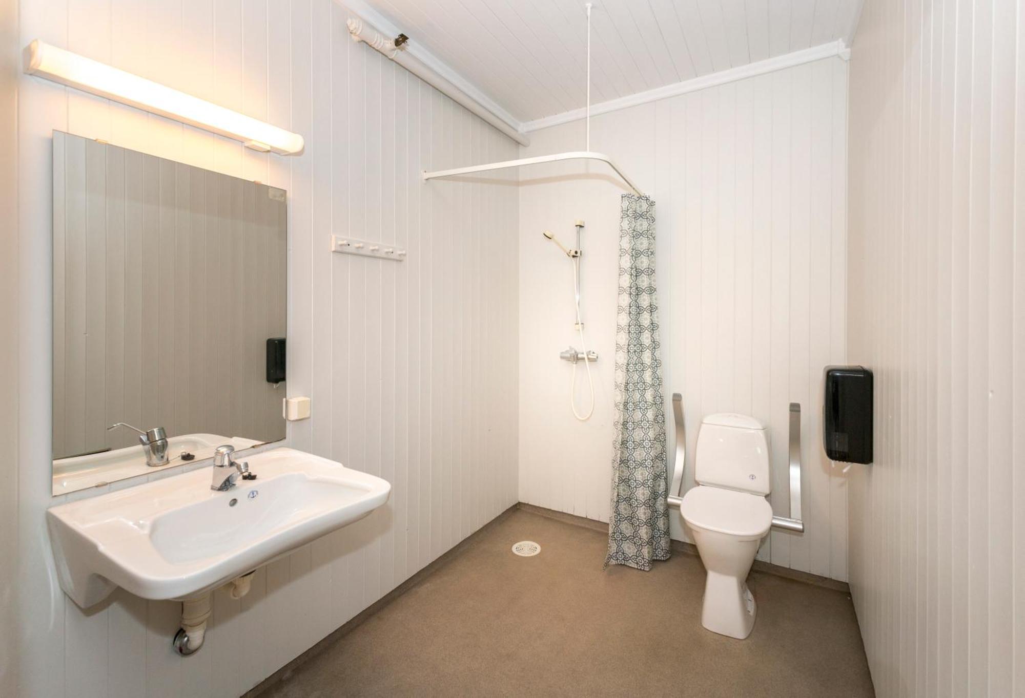 Apartment Tyskhella Rorbuer