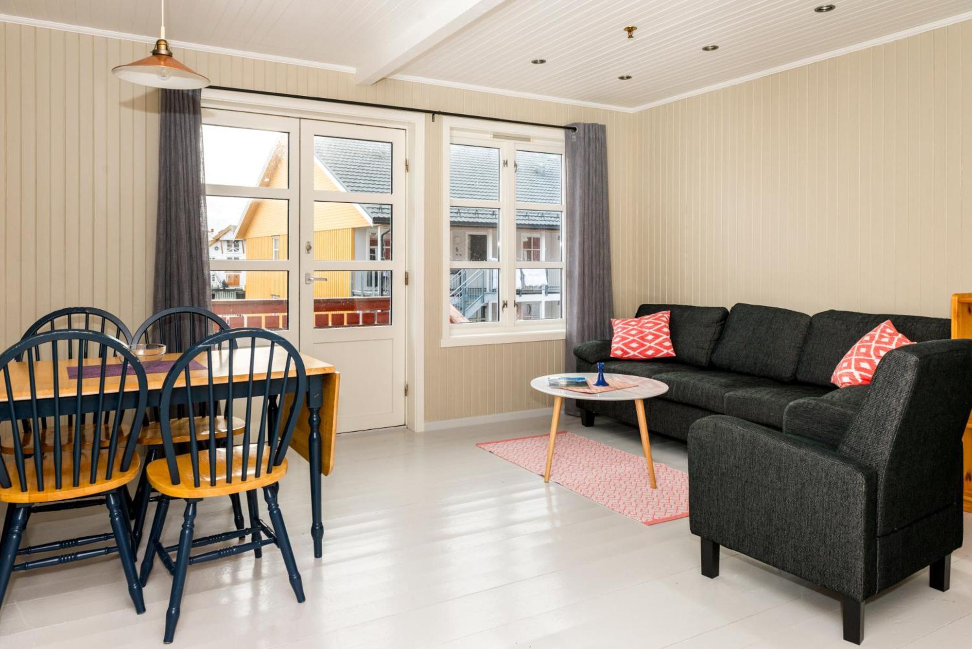 Apartment Tyskhella Rorbuer *